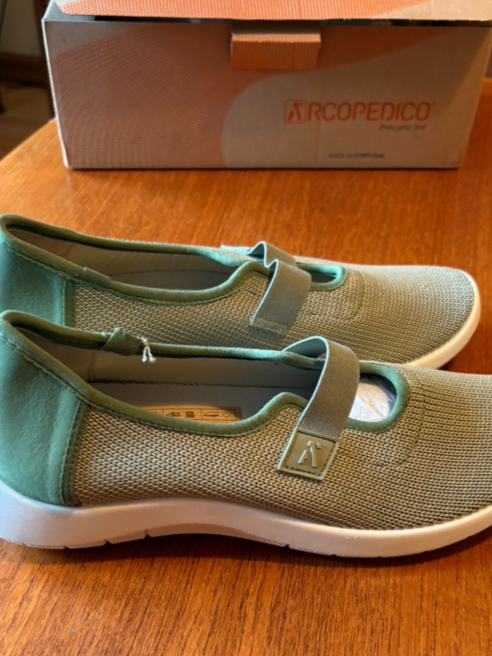 Arcopedico Green Knit Mary Jane Comfort Flats